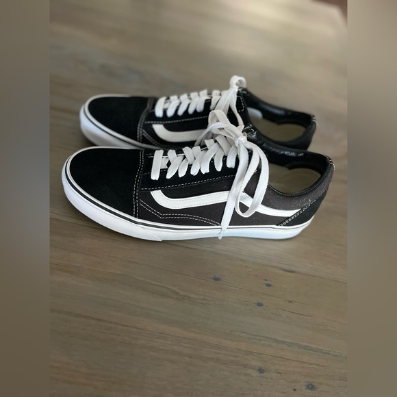 Vans Old Skool shoe M 9.0/ W 10.5 - Picture 2 of 5